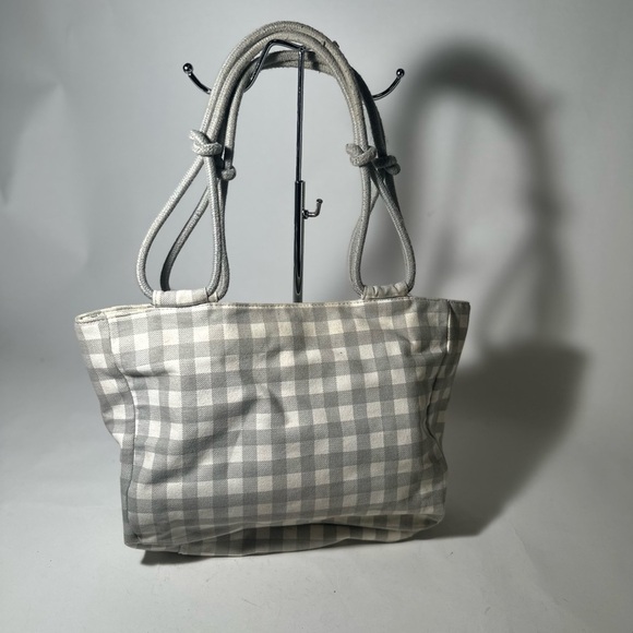 Gray Checkered Tote with Structured Design - Picture 5 of 9